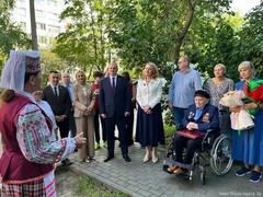 Сегодня ветеран Великой Отечественной войны, Лихошерст Иван Константинович, отмечает вековой юбилей.