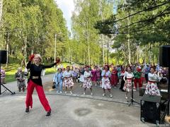 Танцевальный сезон под открытым небом официально открыт!
