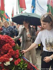 Сотрудники территориального центра Фрунзенского района приняли участие в памятном митинге-реквиеме, приуроченном к скорбной дате - 85-й годовщине начала Великой Отечественной войны и геноцида белорусского народа